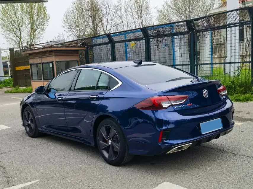 2021 Buick Regal 2.0T 237HP L4 9AT,autocango,china used car exporter,china ev exporter,chinese used car exporter,chinese used ev exporter