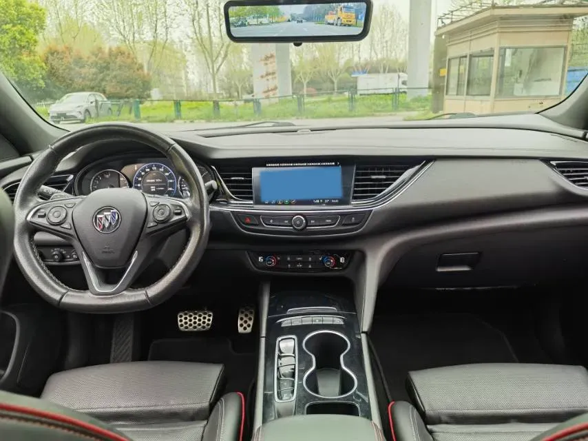 2021 Buick Regal 2.0T 237HP L4 9AT,autocango,china used car exporter,china ev exporter,chinese used car exporter,chinese used ev exporter