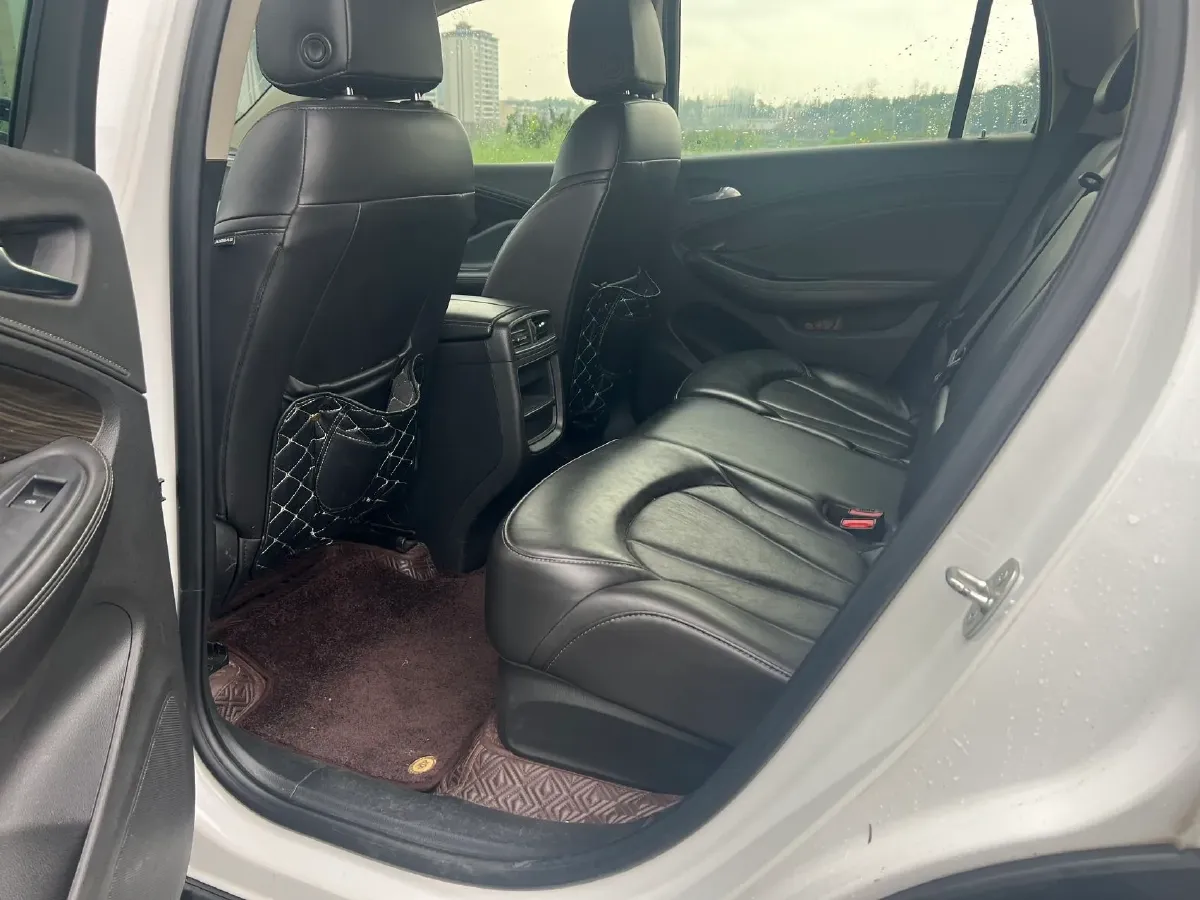 2020 Buick EnvisionPlus 1.5T 169HP L4 7DCT,autocango,china used car exporter,china ev exporter,chinese used car exporter,chinese used ev exporter