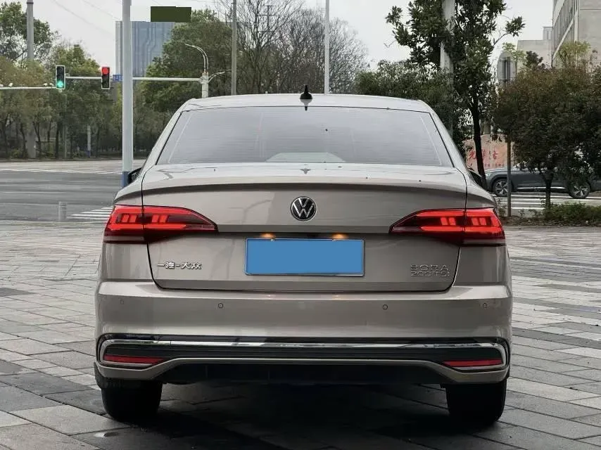 2023 Volkswagen Bora 1.2T 116HP L4 7DCT,autocango,china used car exporter,china ev exporter,chinese used car exporter,chinese used ev exporter