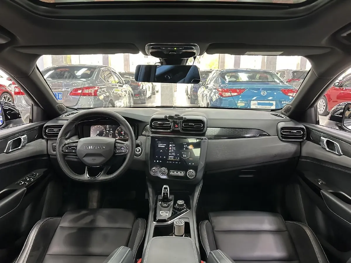 2022 LYNK&CO 03 2.0T 190HP L4 7DCT,autocango,china used car exporter,china ev exporter,chinese used car exporter,chinese used ev exporter