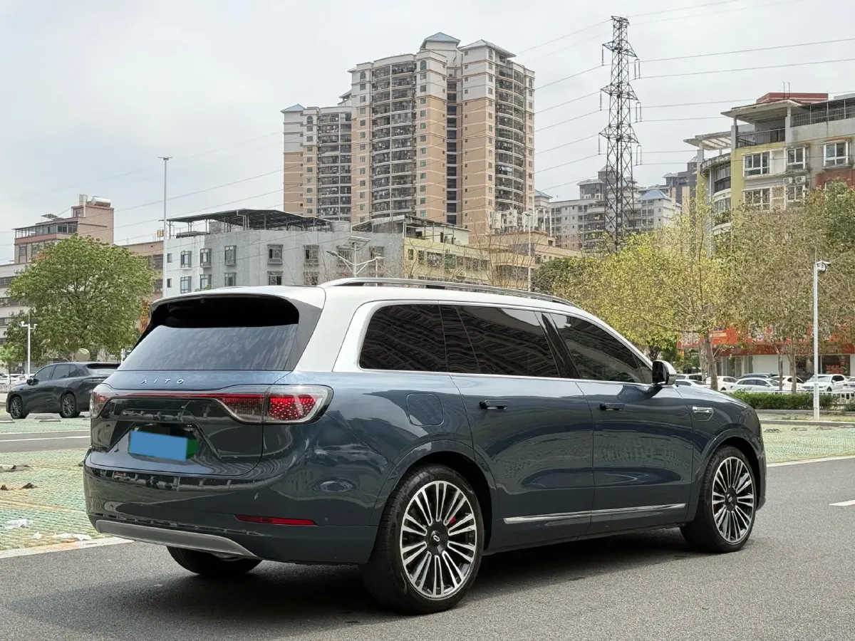 2024 AITO AITO M9 1.5T 152HP L4 REEV 42KWH,autocango,china used car exporter,china ev exporter,chinese used car exporter,chinese used ev exporter