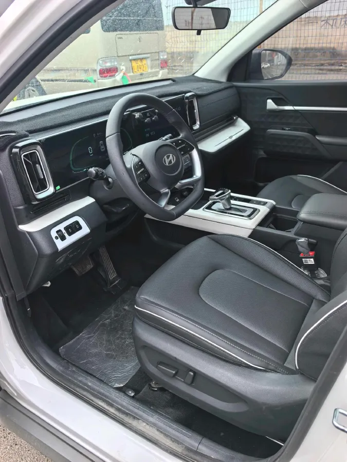 2023 Hyundai ix35 2.0L 160HP L4 6AT,autocango,china used car exporter,china ev exporter,chinese used car exporter,chinese used ev exporter