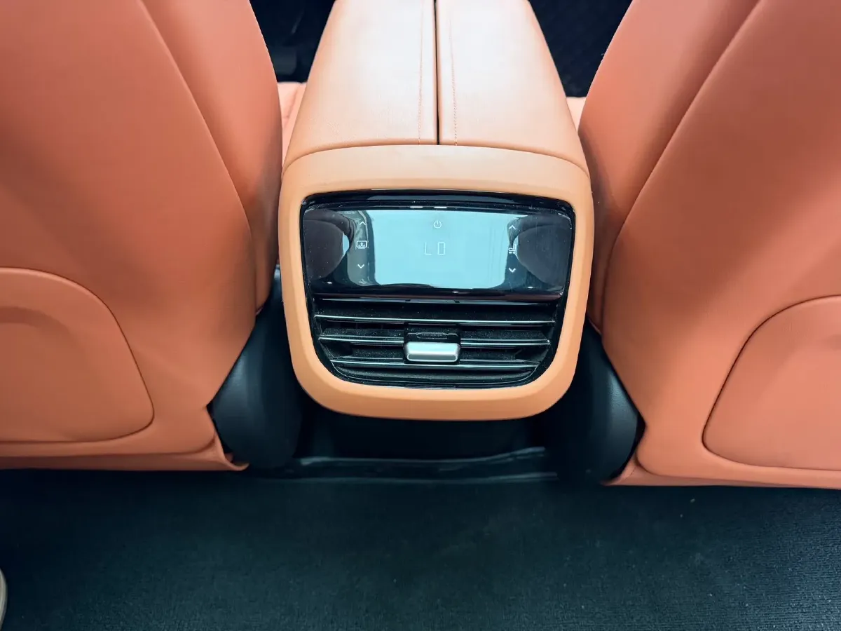 2023 Deepal S07 1.5L 95HP L4 REEV 31.73KWH,autocango,china used car exporter,china ev exporter,chinese used car exporter,chinese used ev exporter