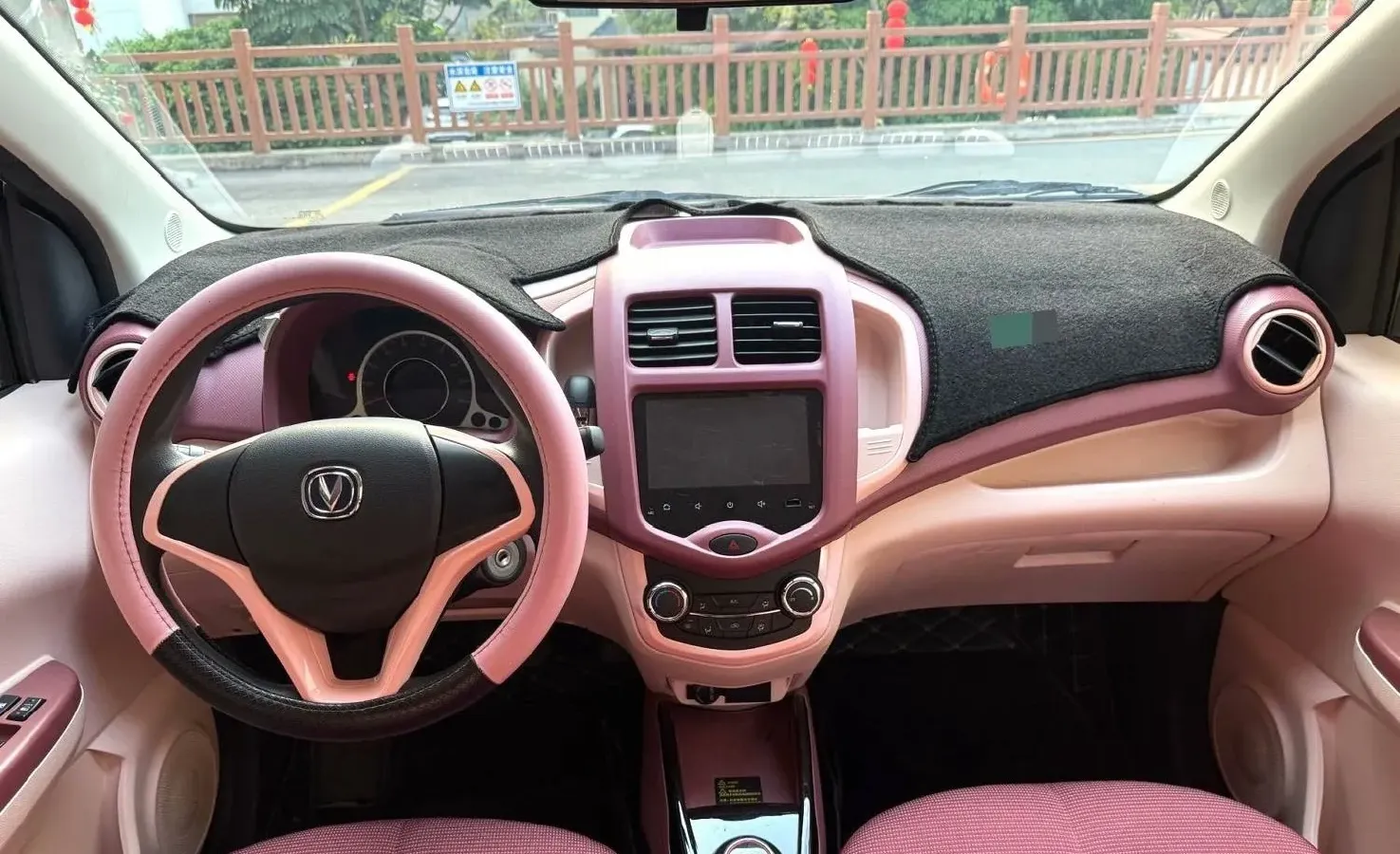 2020 ChangAn BenBen E-Star BEV 32.2KWH,autocango,china used car exporter,china ev exporter,chinese used car exporter,chinese used ev exporter