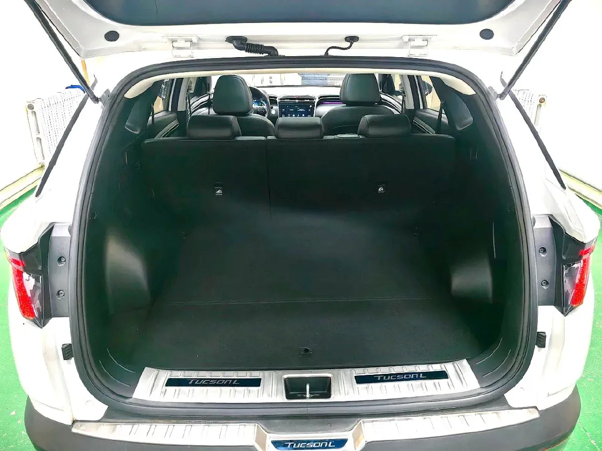 2021 Hyundai Tucson 1.5T 200HP L4 7DCT,autocango,china used car exporter,china ev exporter,chinese used car exporter,chinese used ev exporter