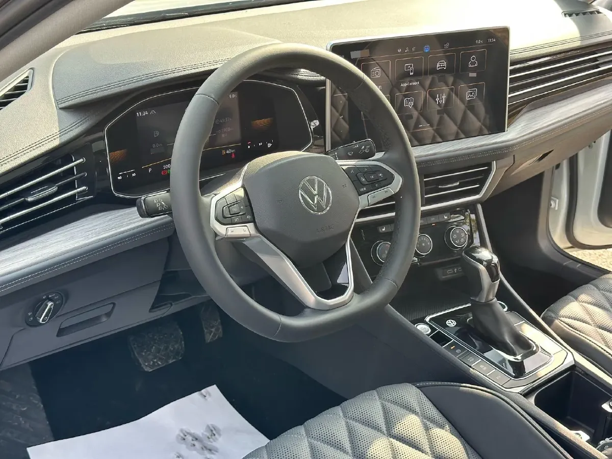 2023 Volkswagen Sagitar 1.4T 150HP L4 7DCT,autocango,china used car exporter,china ev exporter,chinese used car exporter,chinese used ev exporter