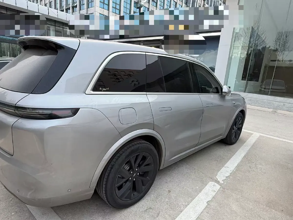 2023 Li L7 Range Extended 154HP REEV 40.9KWH,autocango,china used car exporter,china ev exporter,chinese used car exporter,chinese used ev exporter