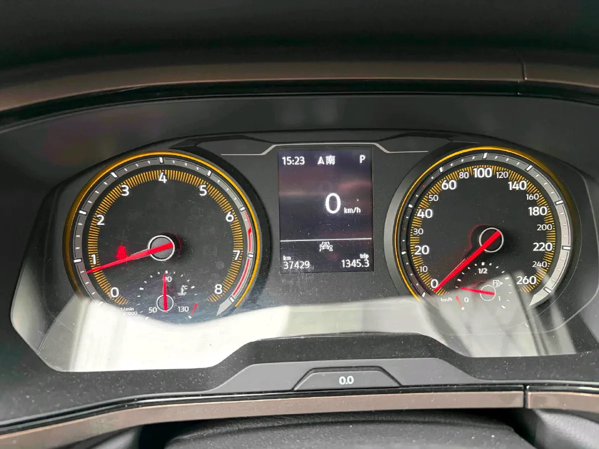 2021 Volkswagen Tharu 1.4T 150HP L4 7DCT,autocango,china used car exporter,china ev exporter,chinese used car exporter,chinese used ev exporter