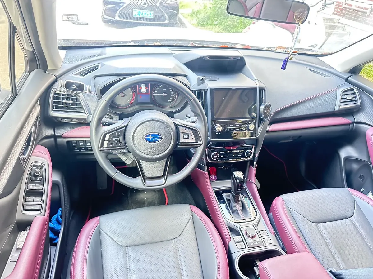 2024 Subaru Forester 2.5L 169HP H4 CVT,autocango,china used car exporter,china ev exporter,chinese used car exporter,chinese used ev exporter