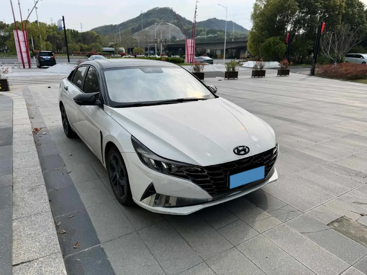 2022 Hyundai Elantra 1.5L 115HP L4 CVT,autocango,china used car exporter,china ev exporter,chinese used car exporter,chinese used ev exporter