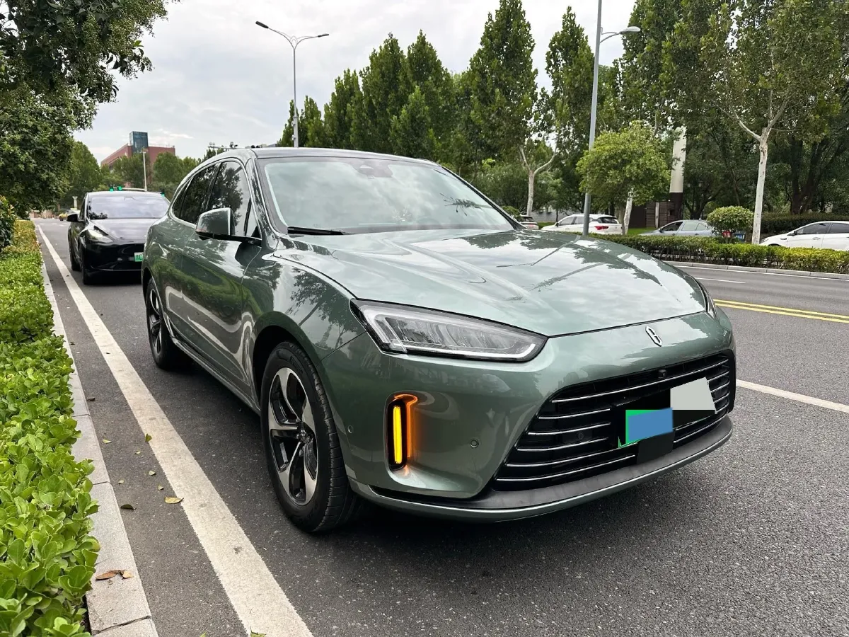 2022 JMC YuHu 7 2.0T 141HP L4 8AT,autocango,china used car exporter,china ev exporter,chinese used car exporter,chinese used ev exporter