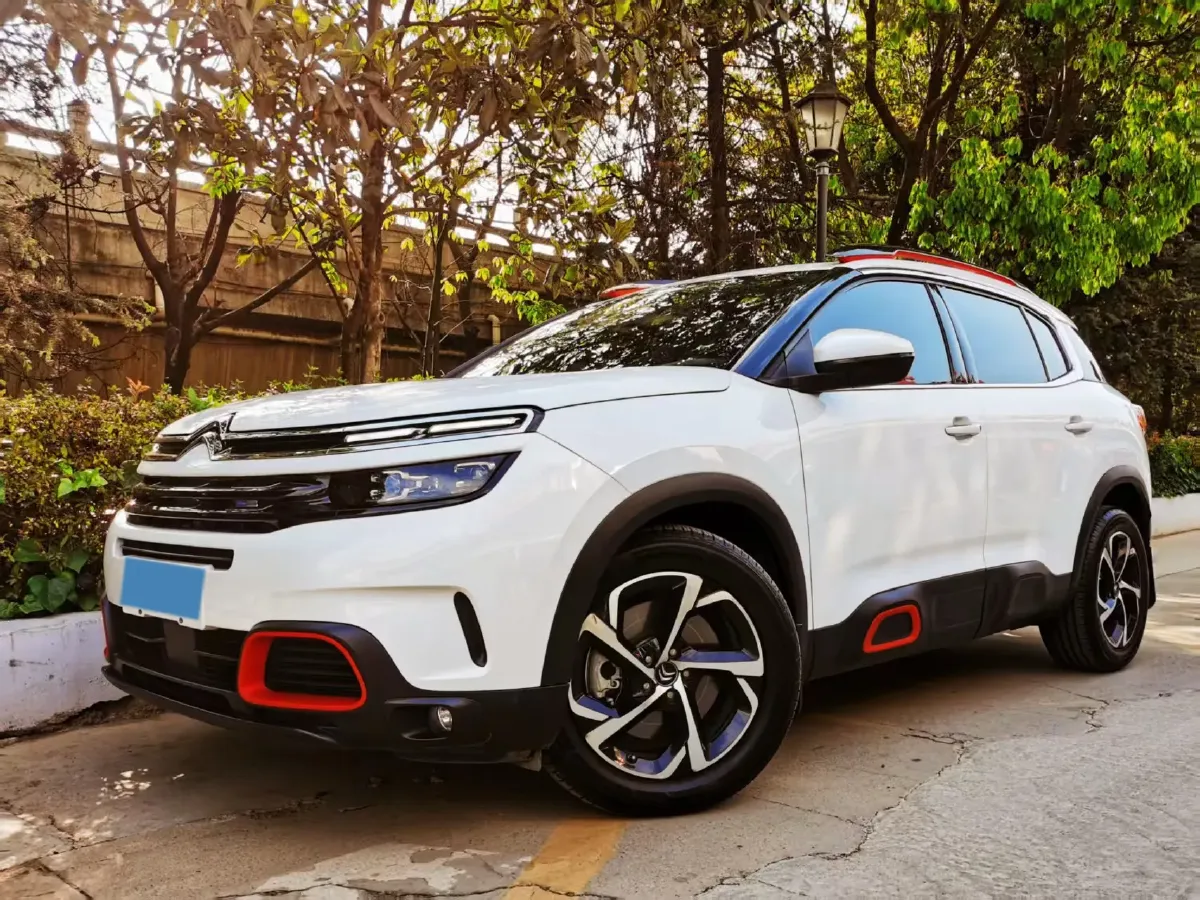 2019 Citroen C5 Aircross 1.8T 204HP L4 6AT,autocango,china used car exporter,china ev exporter,chinese used car exporter,chinese used ev exporter