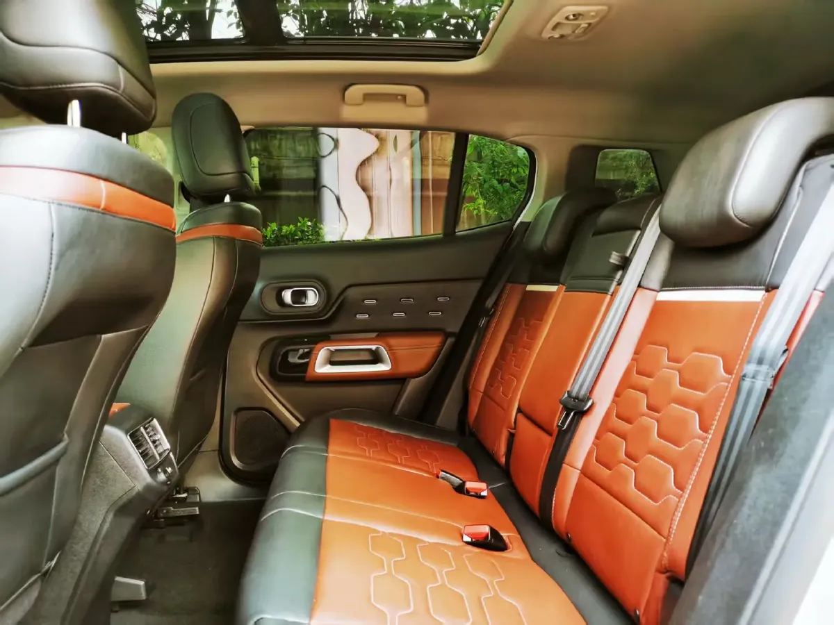 2019 Citroen C5 Aircross 1.8T 204HP L4 6AT,autocango,china used car exporter,china ev exporter,chinese used car exporter,chinese used ev exporter