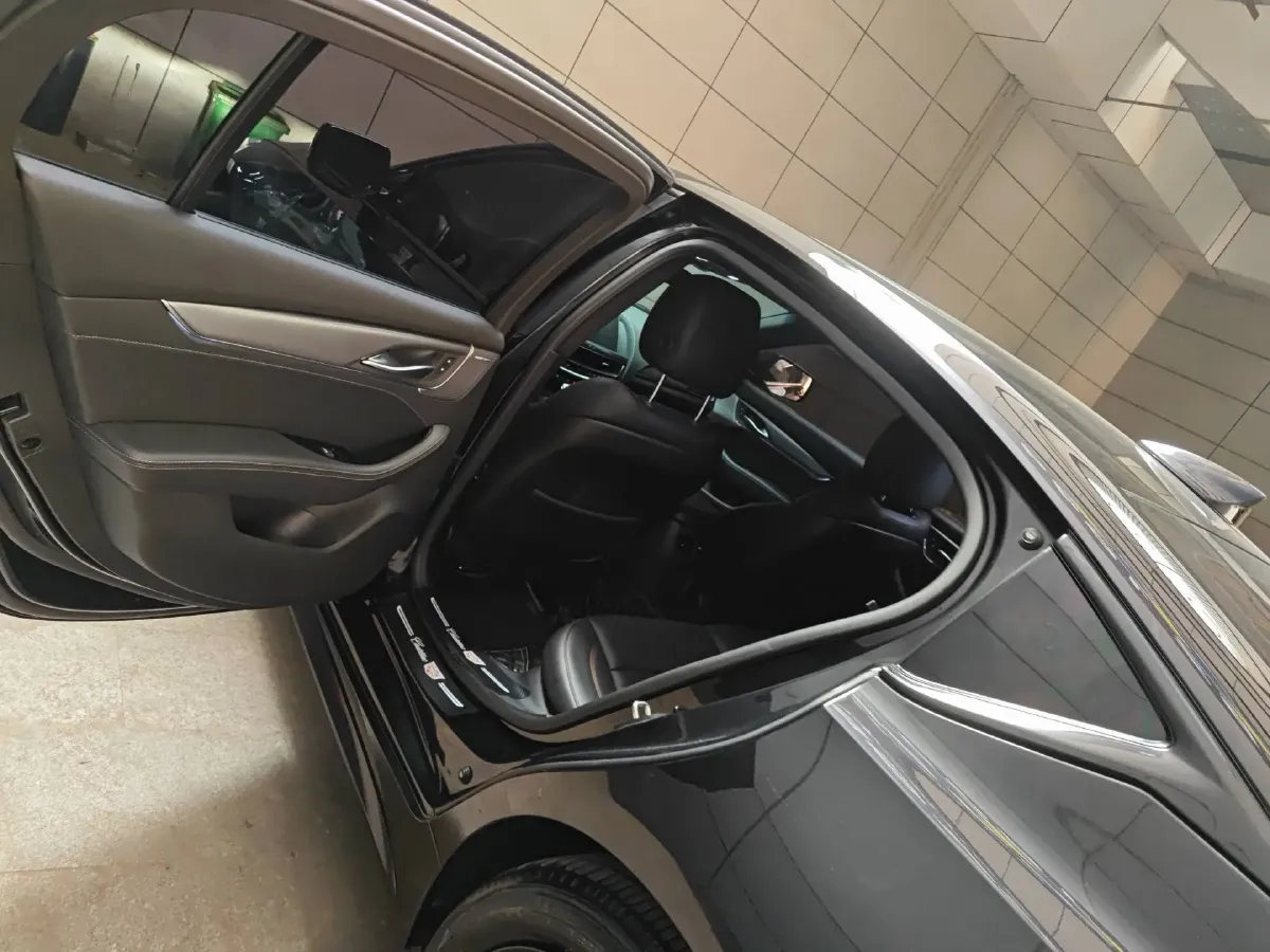 2021 Cadillac CT5 2.0T 237HP L4 10AT,autocango,china used car exporter,china ev exporter,chinese used car exporter,chinese used ev exporter