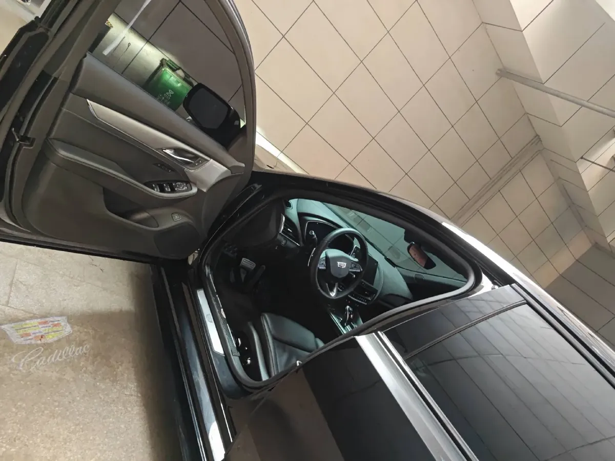 2021 Cadillac CT5 2.0T 237HP L4 10AT,autocango,china used car exporter,china ev exporter,chinese used car exporter,chinese used ev exporter