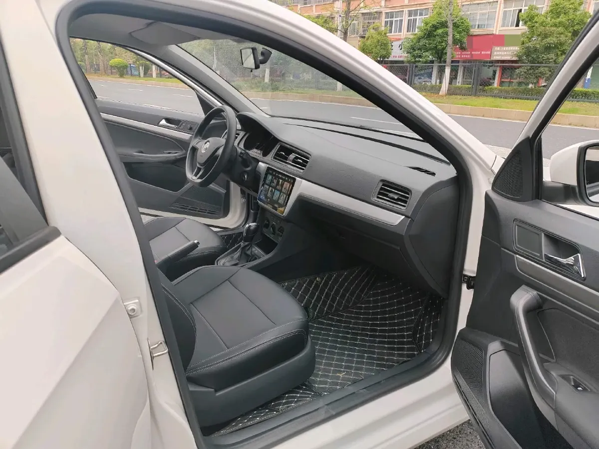 2019 Citroen C4L 1.2T 136HP L3 6AT,autocango,china used car exporter,china ev exporter,chinese used car exporter,chinese used ev exporter