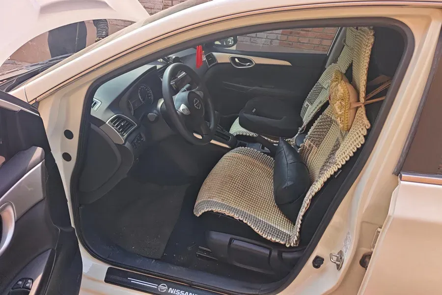 2022 Nissan Sylphy 1.6L 122HP L4 CVT,autocango,china used car exporter,china ev exporter,chinese used car exporter,chinese used ev exporter