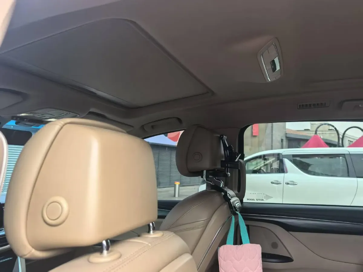 2020 Buick GL8 2.0T 237HP L4 9AT,autocango,china used car exporter,china ev exporter,chinese used car exporter,chinese used ev exporter