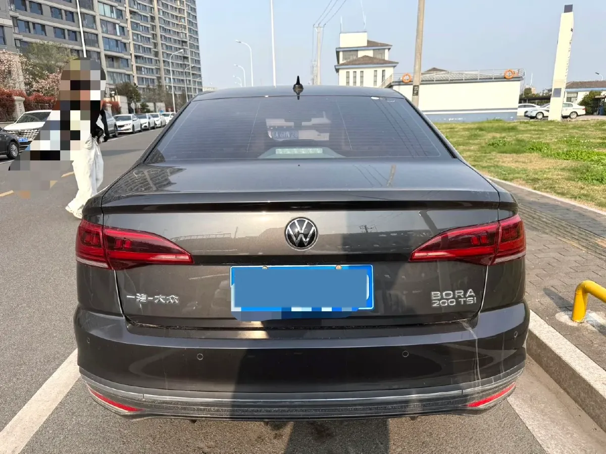 2023 Volkswagen Bora 1.2T 116HP L4 5MT,autocango,china used car exporter,china ev exporter,chinese used car exporter,chinese used ev exporter