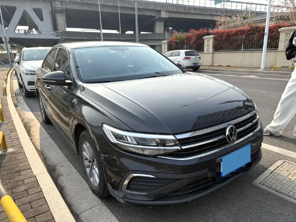 2023 Volkswagen Bora 1.2T 116HP L4 5MT,autocango,china used car exporter,china ev exporter,chinese used car exporter,chinese used ev exporter
