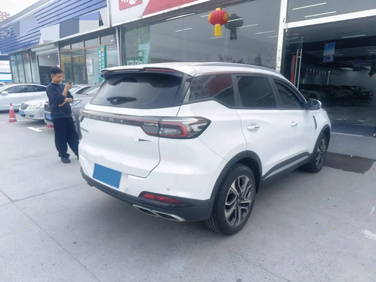 2023 Chery Tiggo 7 Plus 1.5T 184HP L4 7DCT,autocango,china used car exporter,china ev exporter,chinese used car exporter,chinese used ev exporter