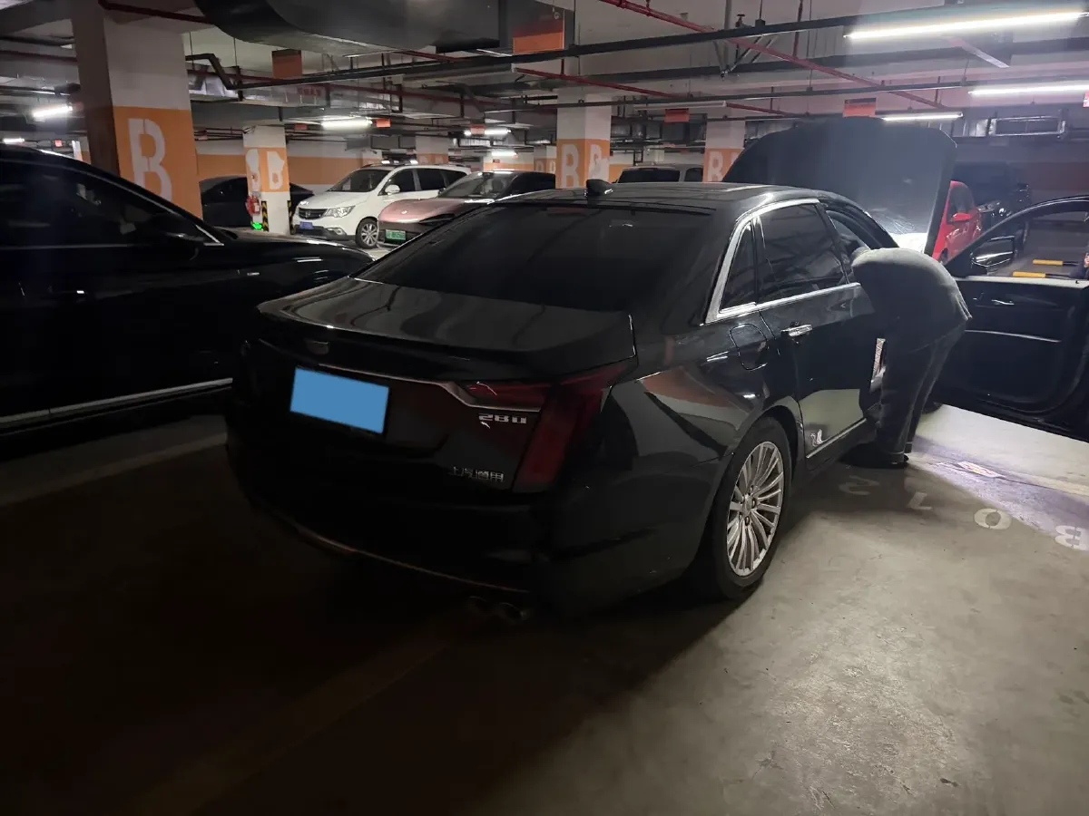 2022 Cadillac CT6 2.0T 237HP L4 10AT,autocango,china used car exporter,china ev exporter,chinese used car exporter,chinese used ev exporter