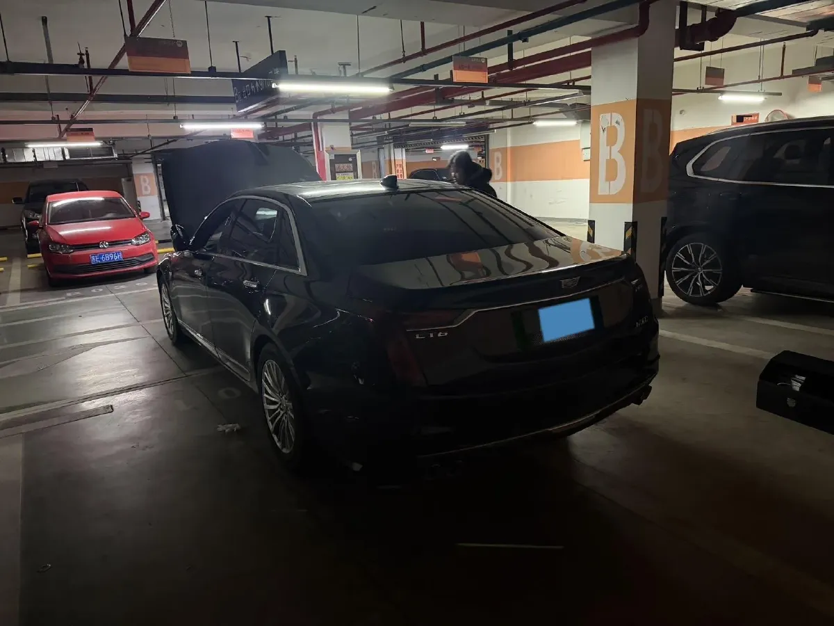 2022 Cadillac CT6 2.0T 237HP L4 10AT,autocango,china used car exporter,china ev exporter,chinese used car exporter,chinese used ev exporter