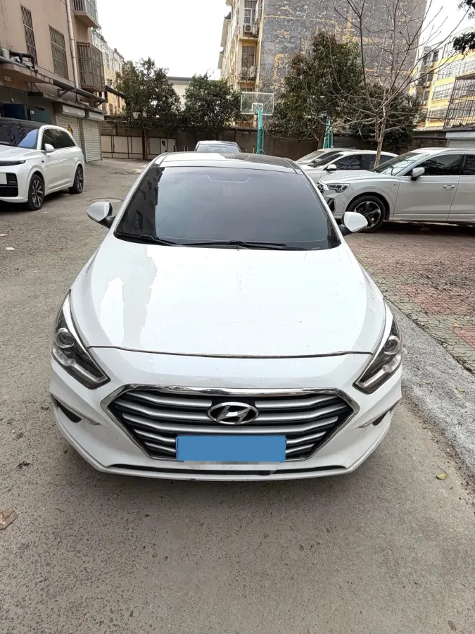 2017 Hyundai Mistra 1.8L 143HP L4 6AT,autocango,china used car exporter,china ev exporter,chinese used car exporter,chinese used ev exporter