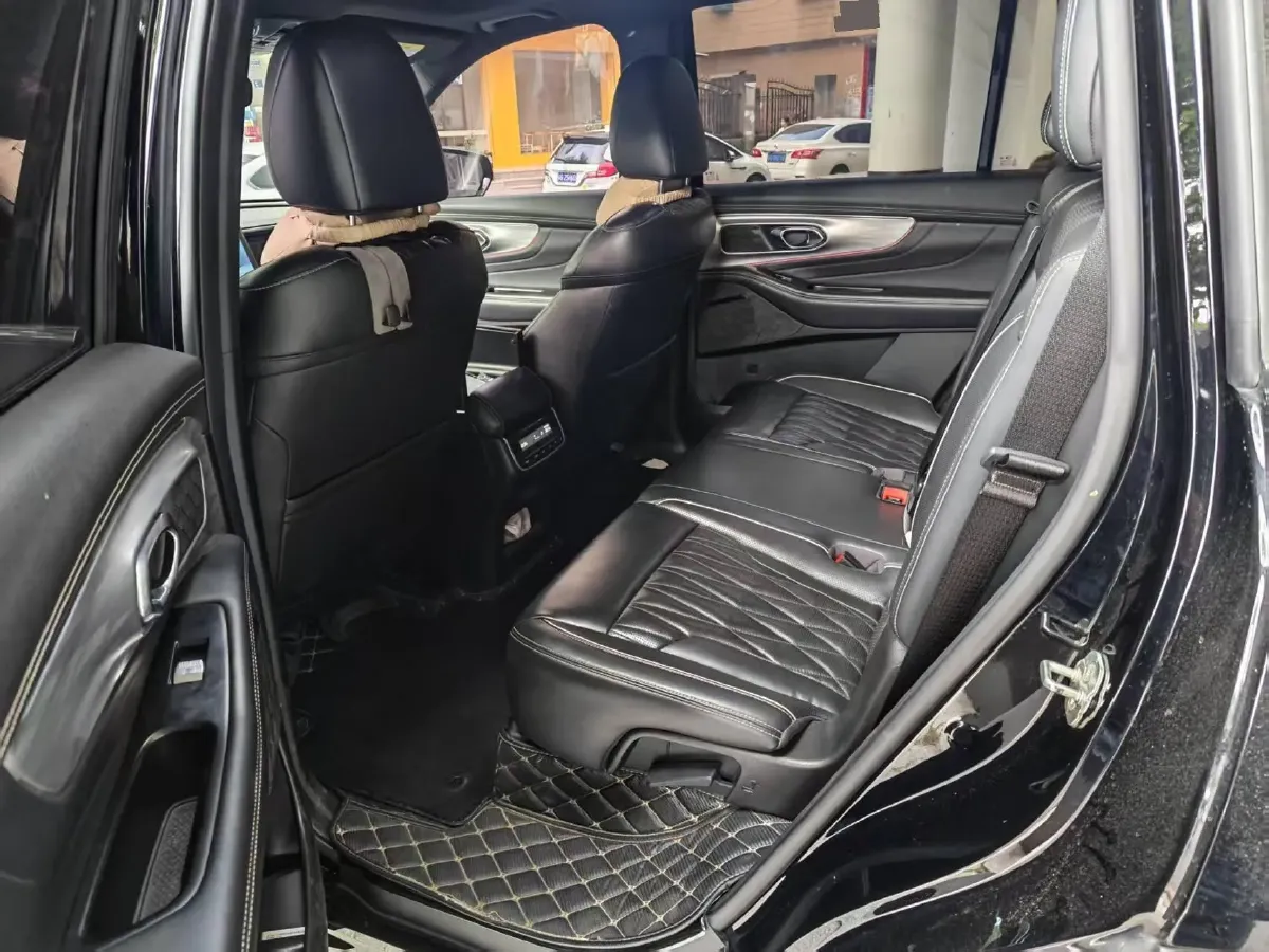 2022 GAC Trumpchi GS8 2.0T 252HP L4 8AT,autocango,china used car exporter,china ev exporter,chinese used car exporter,chinese used ev exporter