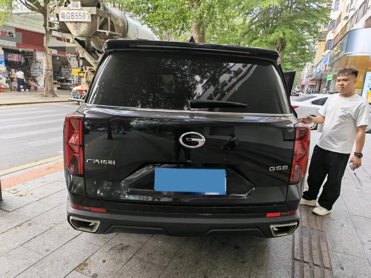 2022 GAC Trumpchi GS8 2.0T 252HP L4 8AT,autocango,china used car exporter,china ev exporter,chinese used car exporter,chinese used ev exporter