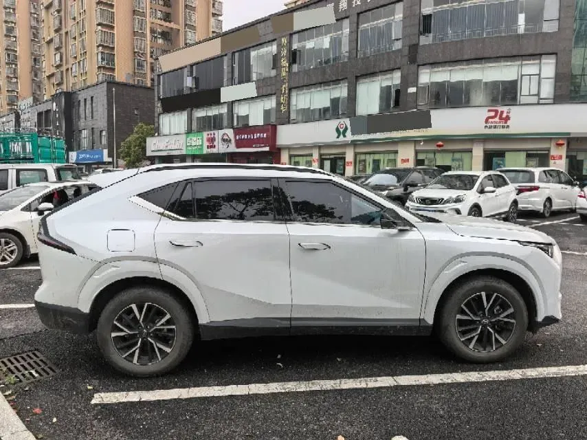 2024 GAC Trumpchi GS4 1.5T 177HP L4 7DCT,autocango,china used car exporter,china ev exporter,chinese used car exporter,chinese used ev exporter