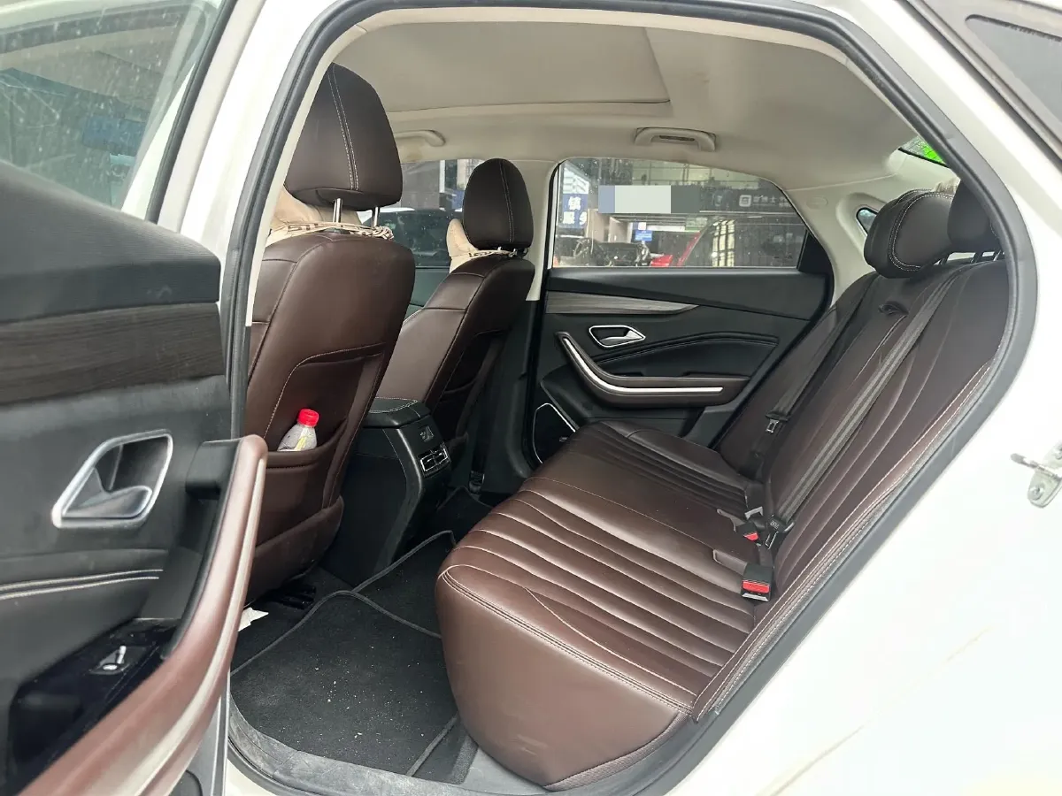 2019 BeiJing Auto EU7 BEV 60.225KWH,autocango,china used car exporter,china ev exporter,chinese used car exporter,chinese used ev exporter