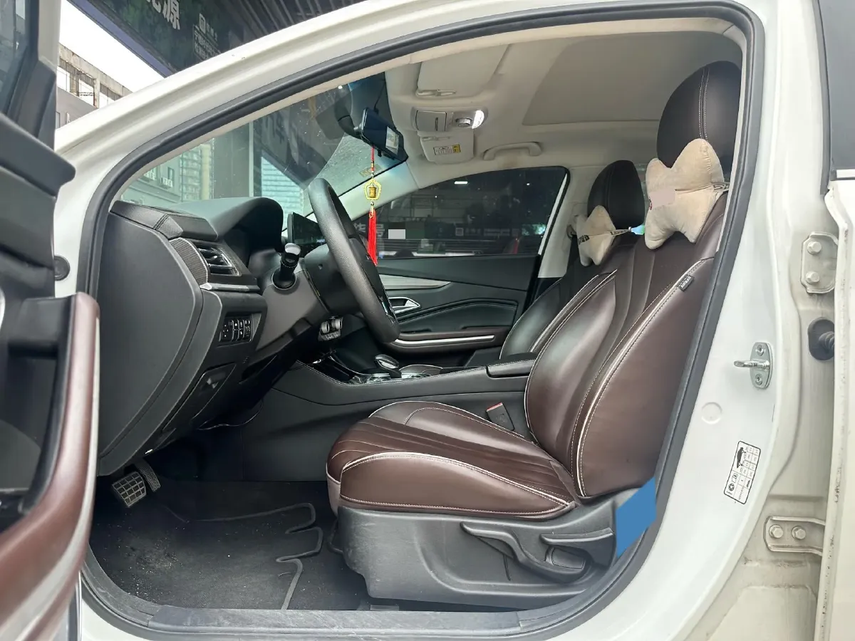 2019 BeiJing Auto EU7 BEV 60.225KWH,autocango,china used car exporter,china ev exporter,chinese used car exporter,chinese used ev exporter