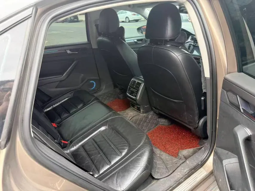 2017 Volkswagen Passat 1.4T 150HP L4 7DCT,autocango,china used car exporter,china ev exporter,chinese used car exporter,chinese used ev exporter