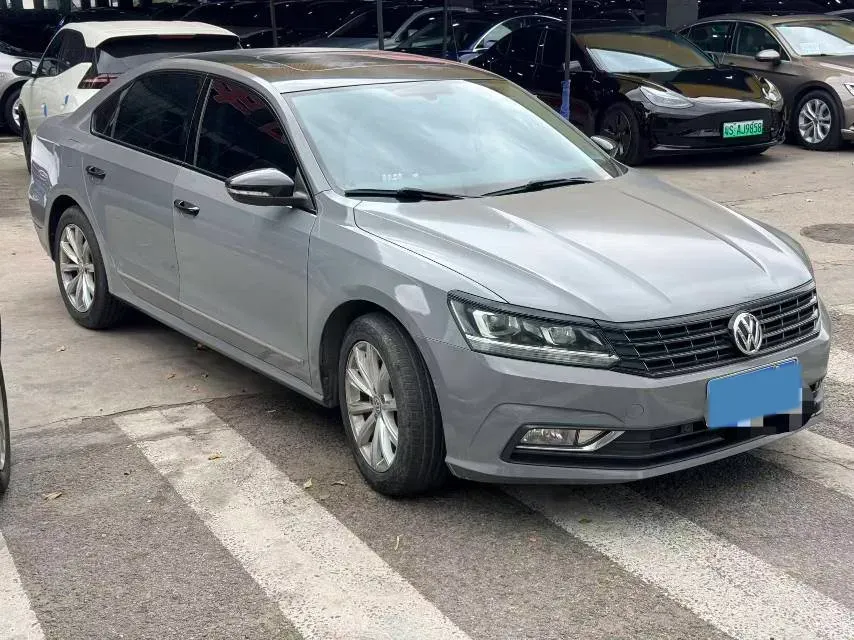 2017 Volkswagen Passat 1.4T 150HP L4 7DCT,autocango,china used car exporter,china ev exporter,chinese used car exporter,chinese used ev exporter