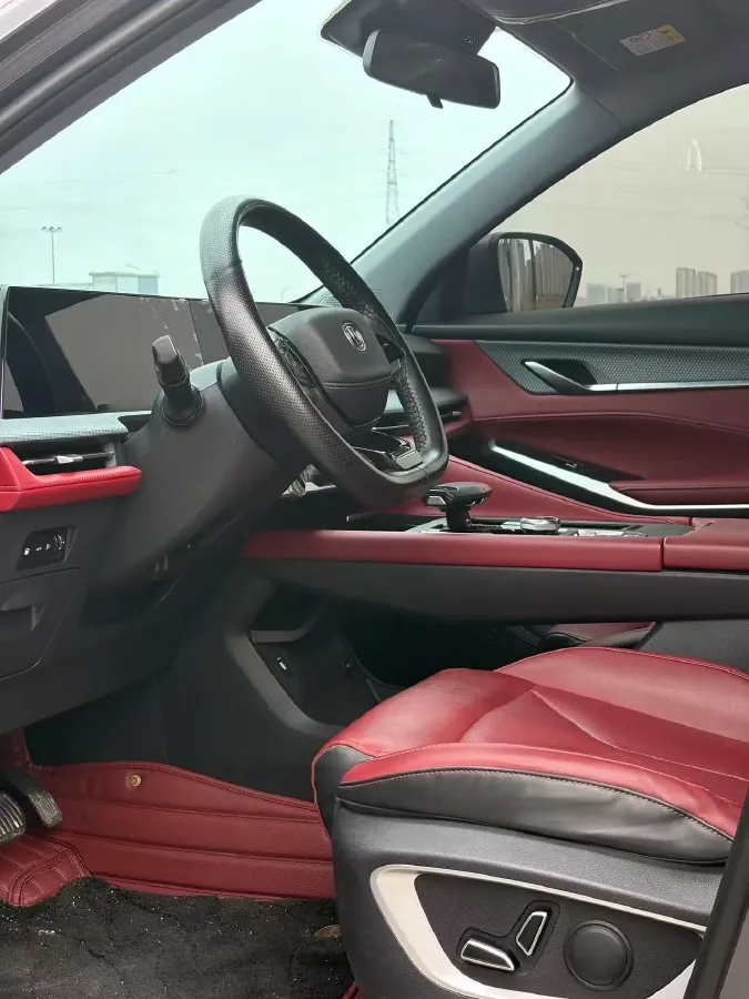 2022 ChangAn CS75 Plus 1.5T 188HP L4 8AT,autocango,china used car exporter,china ev exporter,chinese used car exporter,chinese used ev exporter