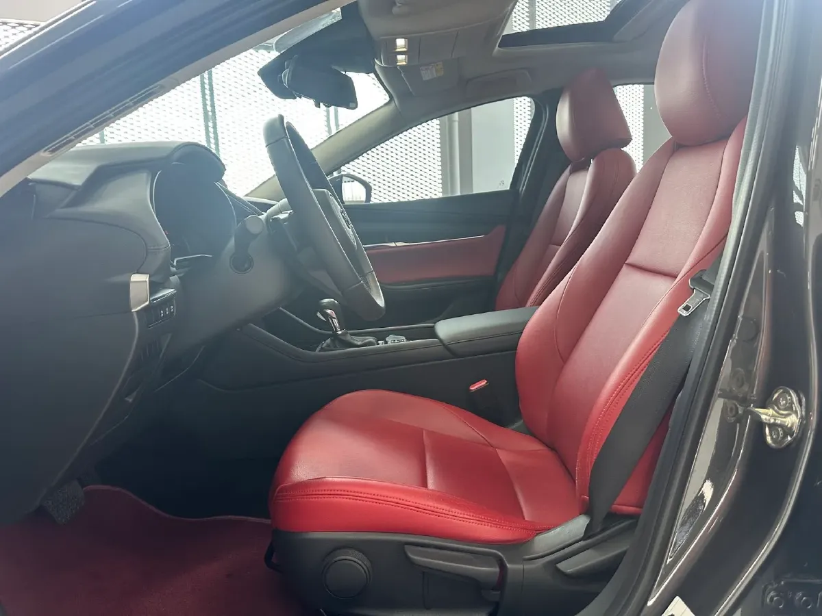 2023 Mazda 3 Axela 2.0L 158HP L4 6AT,autocango,china used car exporter,china ev exporter,chinese used car exporter,chinese used ev exporter