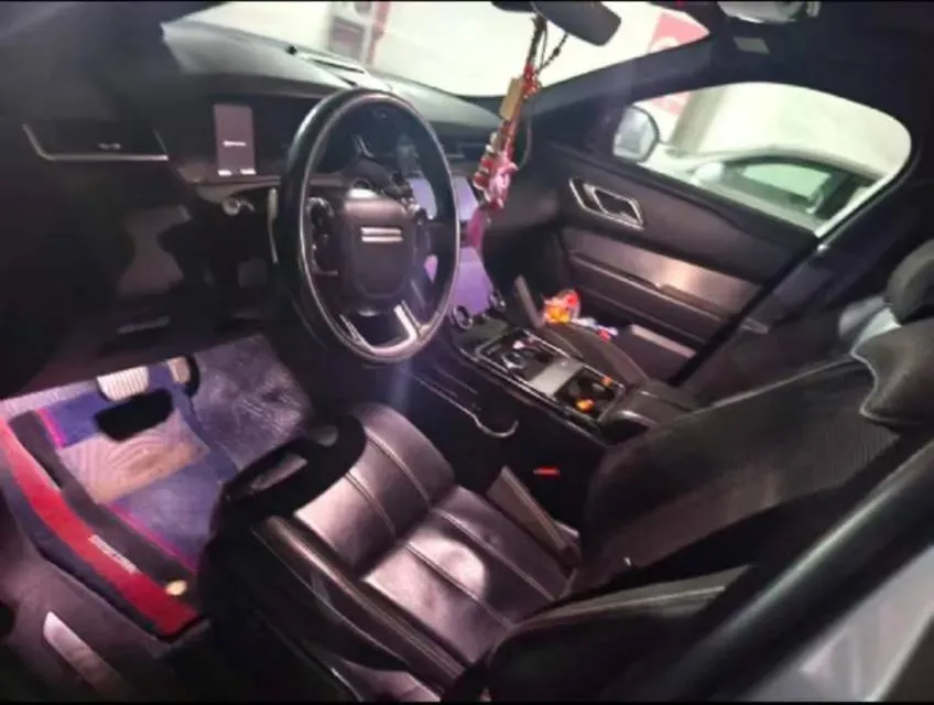 2020 Land Rover Range Rover Velar 2.0T 250HP L4 8AT,autocango,china used car exporter,china ev exporter,chinese used car exporter,chinese used ev exporter