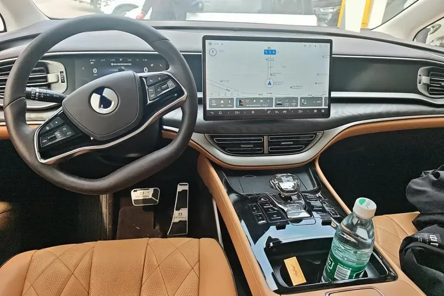 2024 Denza D9 1.5T 139HP L4 E-CVT PHEV 40KWH,autocango,china used car exporter,china ev exporter,chinese used car exporter,chinese used ev exporter