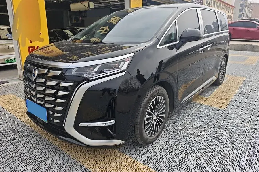 2024 Denza D9 1.5T 139HP L4 E-CVT PHEV 40KWH,autocango,china used car exporter,china ev exporter,chinese used car exporter,chinese used ev exporter