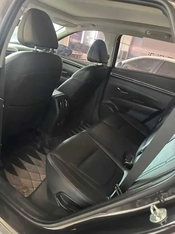 2021 Hyundai Tucson 1.5T 200HP L4 7DCT,autocango,china used car exporter,china ev exporter,chinese used car exporter,chinese used ev exporter