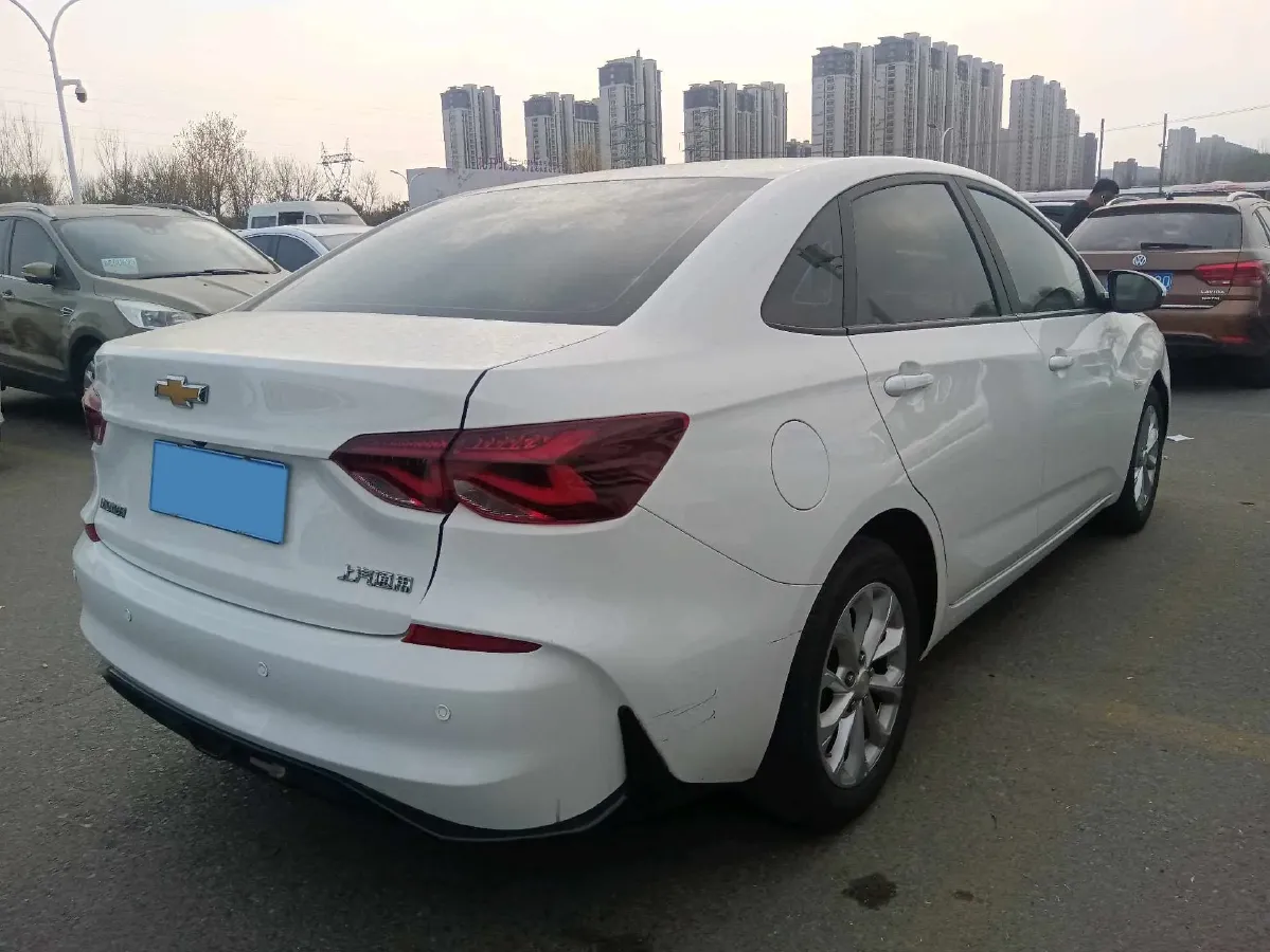 2023 Chevrolet Monza 1.5L 113HP L4 6DCT,autocango,china used car exporter,china ev exporter,chinese used car exporter,chinese used ev exporter