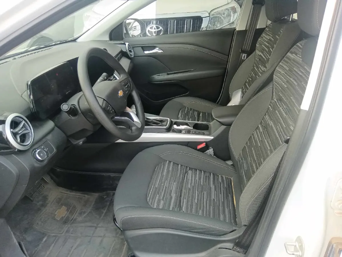 2023 Chevrolet Monza 1.5L 113HP L4 6DCT,autocango,china used car exporter,china ev exporter,chinese used car exporter,chinese used ev exporter