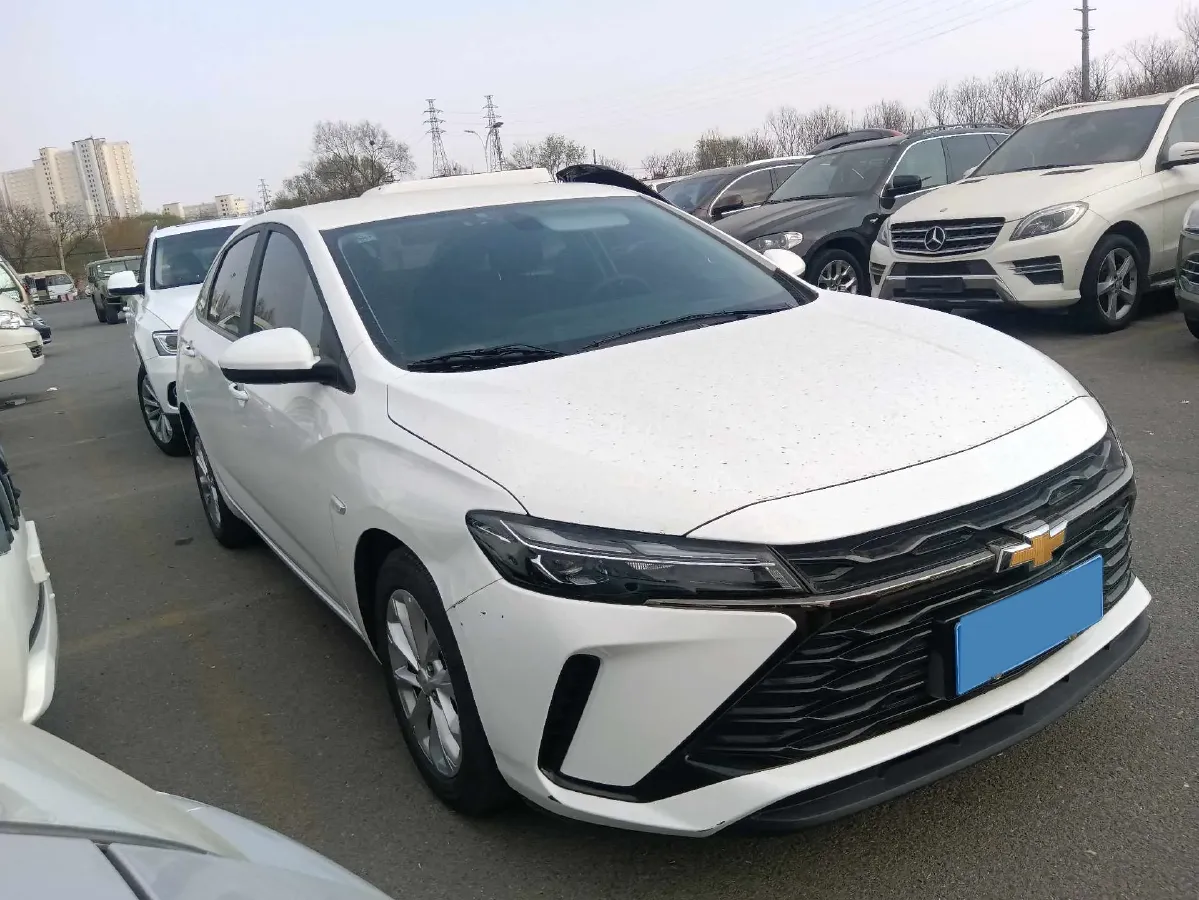 2023 Chevrolet Monza 1.5L 113HP L4 6DCT,autocango,china used car exporter,china ev exporter,chinese used car exporter,chinese used ev exporter