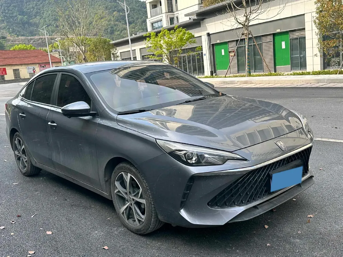 2023 Roewe i5 1.5L 129HP L4 CVT,autocango,china used car exporter,china ev exporter,chinese used car exporter,chinese used ev exporter