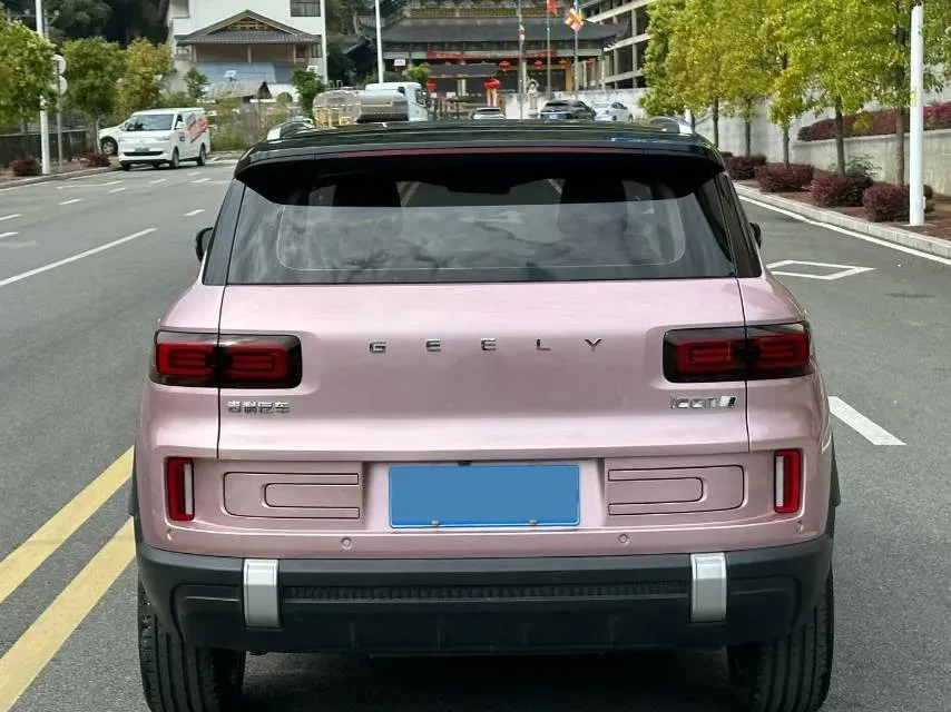 2023 Geely ICON 1.5T 181HP L4 7DCT,autocango,china used car exporter,china ev exporter,chinese used car exporter,chinese used ev exporter