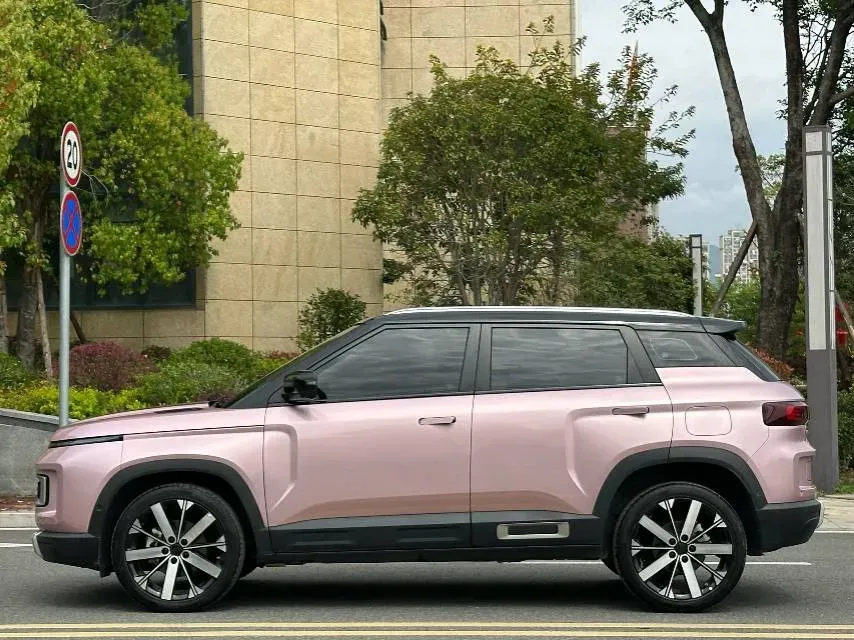 2023 Geely ICON 1.5T 181HP L4 7DCT,autocango,china used car exporter,china ev exporter,chinese used car exporter,chinese used ev exporter