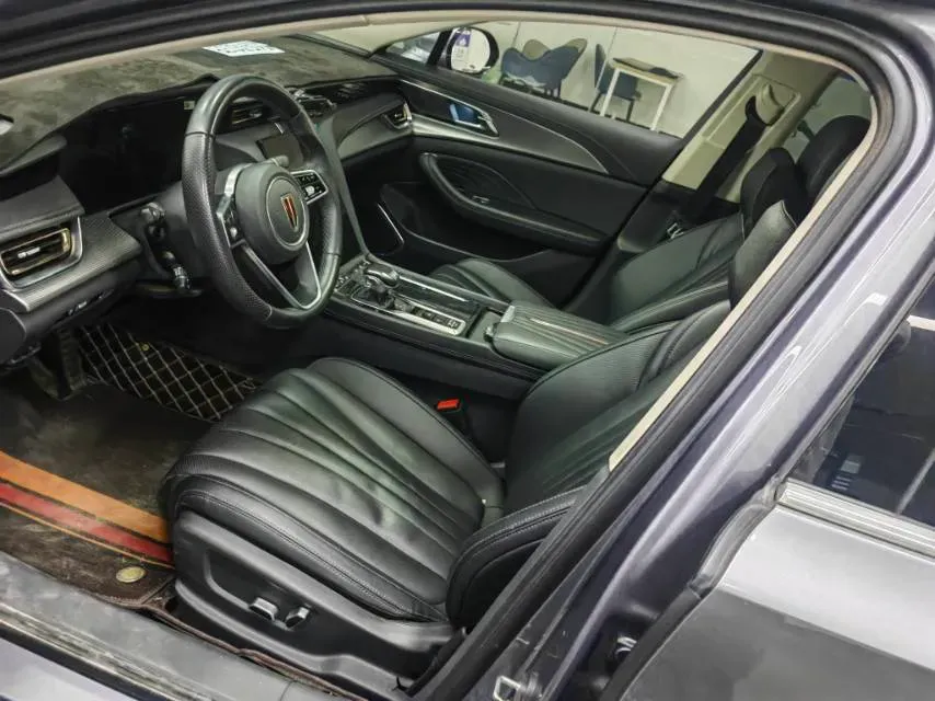 2023 HongQi H5 2.0T 224HP L4 8AT,autocango,china used car exporter,china ev exporter,chinese used car exporter,chinese used ev exporter