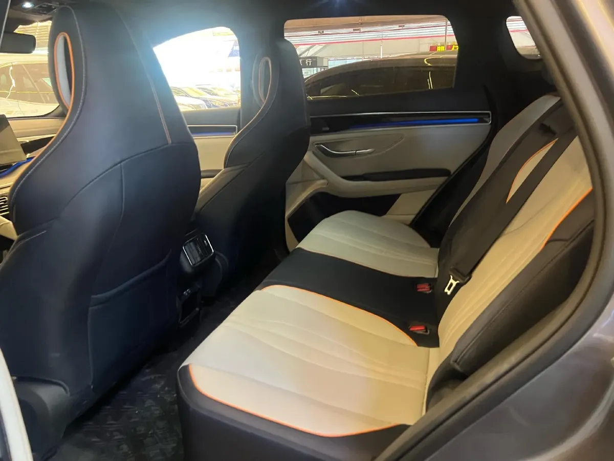 2022 Hyundai Tucson 2.0L 150HP L4 6AT Hybrid,autocango,china used car exporter,china ev exporter,chinese used car exporter,chinese used ev exporter